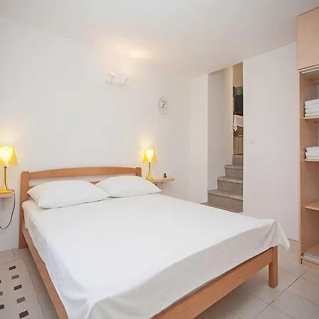 Maro & Baro - Maro Daire